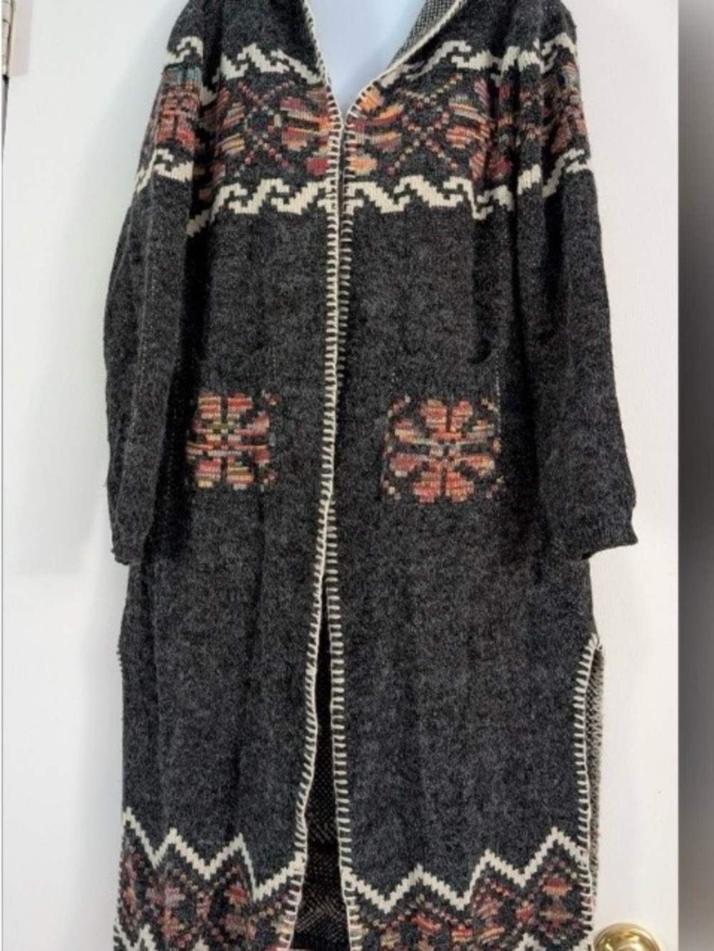 Coco + Carmen Dark Gray Patterned Zip-Front Knit Cardigan